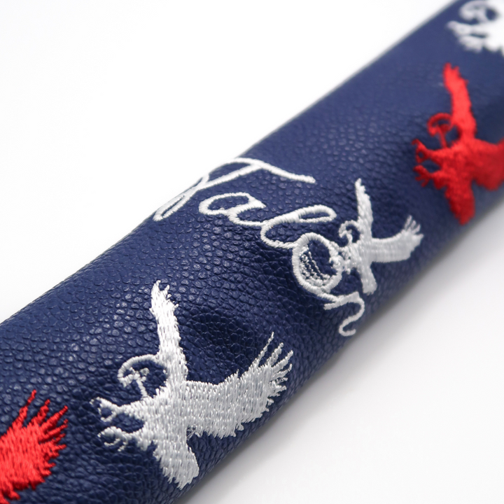 Alignment Stick Headcover Zoomed In.