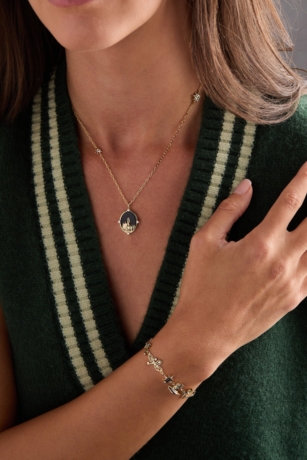 Harry Potter™ Mixed Icon Inline Charm Bracelet