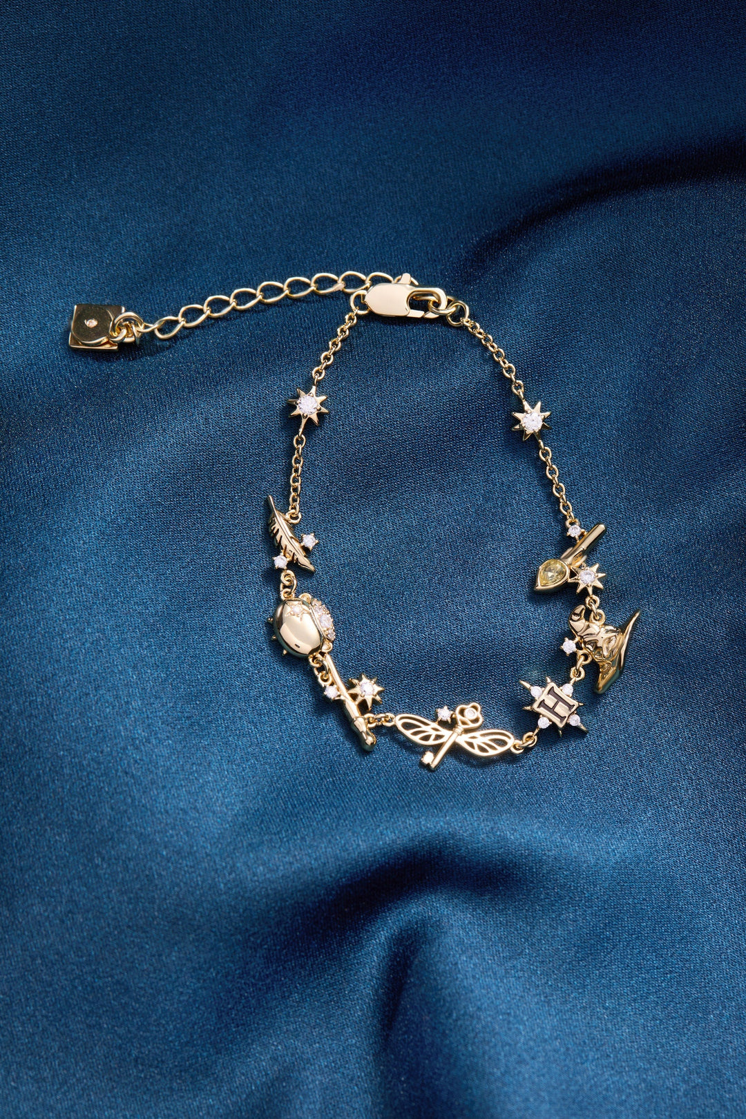 Harry Potter™ Mixed Icon Inline Charm Bracelet