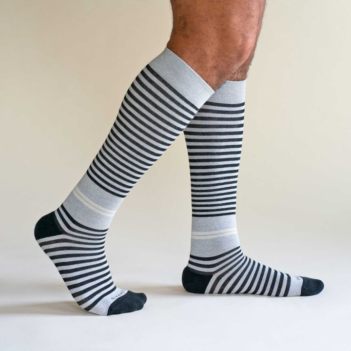 Cloud Cotton Compression Socks - Black/Grey