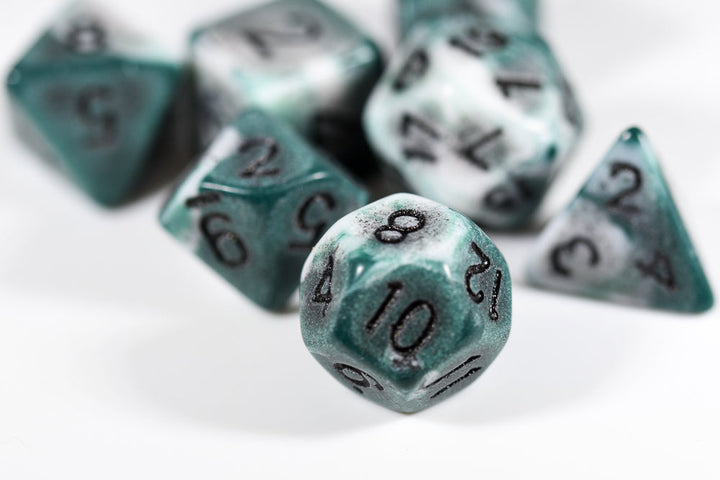 Blend Green/White Ancient 7-Dice Set