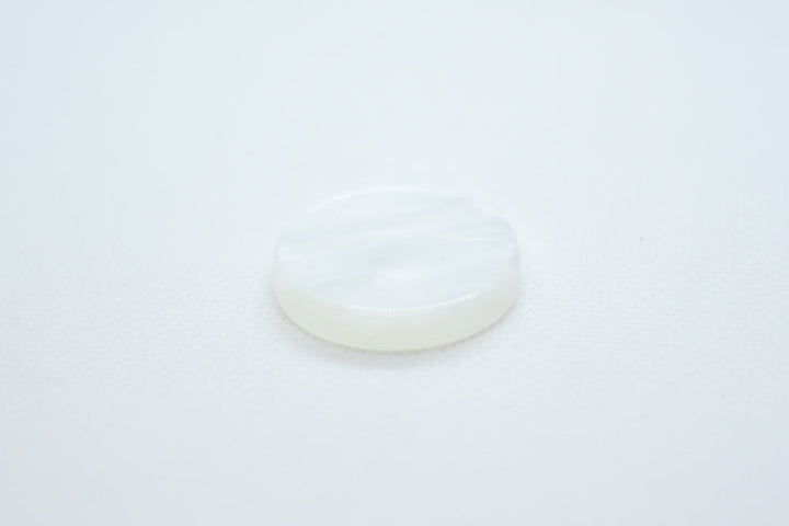 White Backgammon Checker Pearl Effect (28mm x 7mm) [sold per chip]