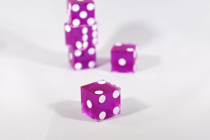 Purple Casino Dice d6 19mm Razor Edge No Serial Numbers or Names Clean