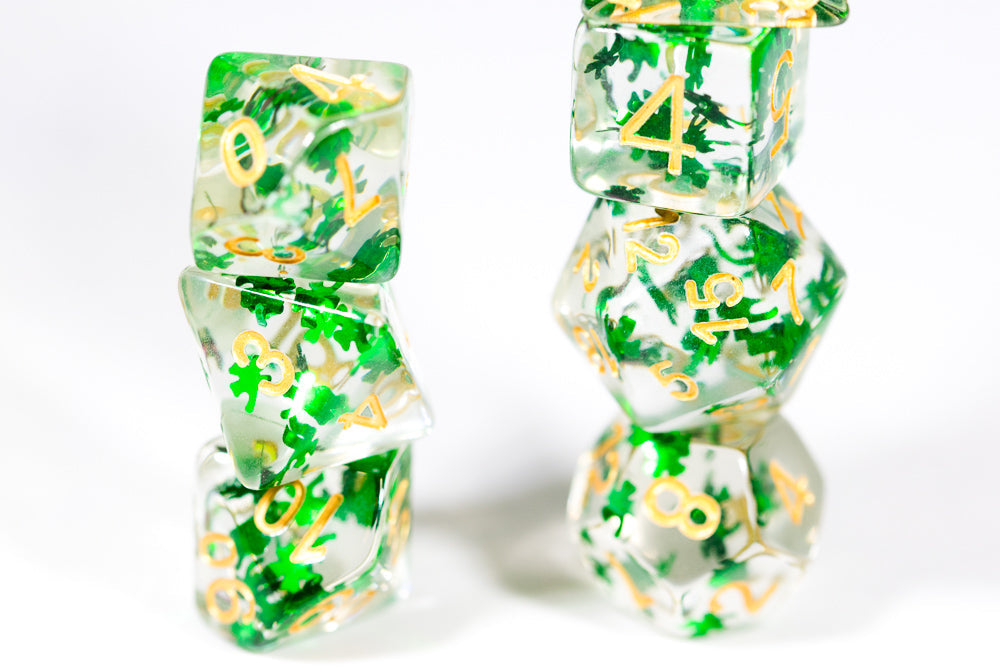 Green Clover Pieces Dice