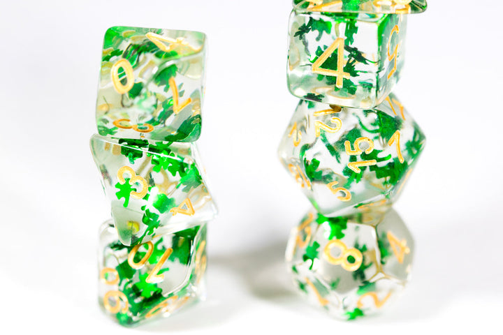 Green Clover Pieces Dice