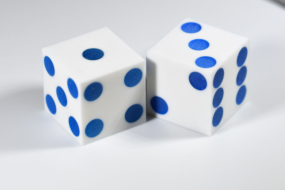 White Casino Dice w/ Blue Pips Rare 19mm Razor Edge