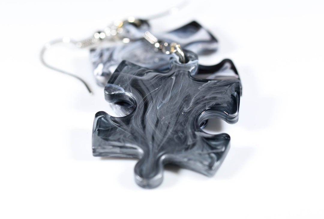 Earrings Lustrous Puzzle Piece Pair (Grey) [8]