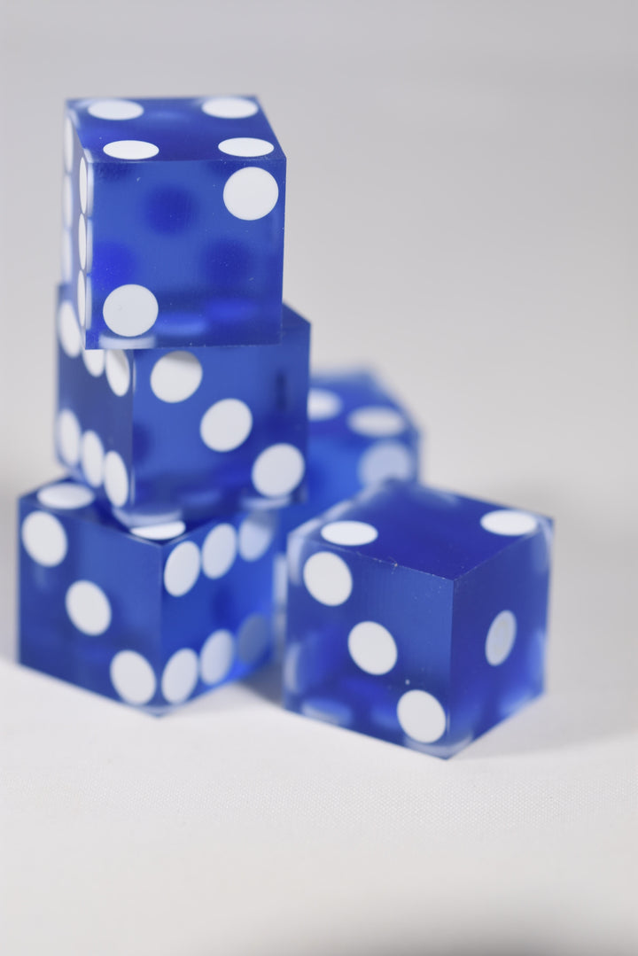 Powder Baby Blue Casino Dice d6 19mm Razor Edge RARE