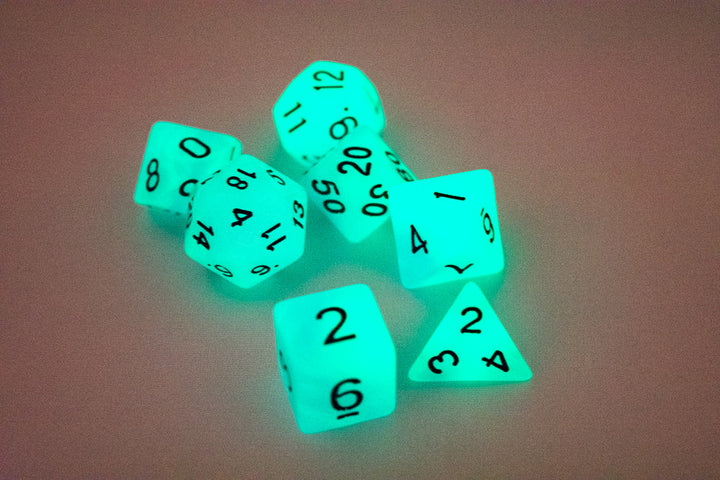 Blue and Purple Glow-in-the-Dark 7-Die Set w/Black Numbers by HDdice