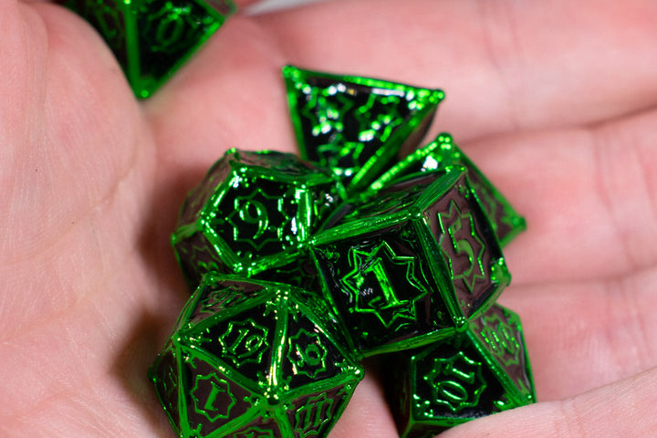 Alien 7-Dice Metal Set Green w/ Black Fill {North Star Dice Collection}