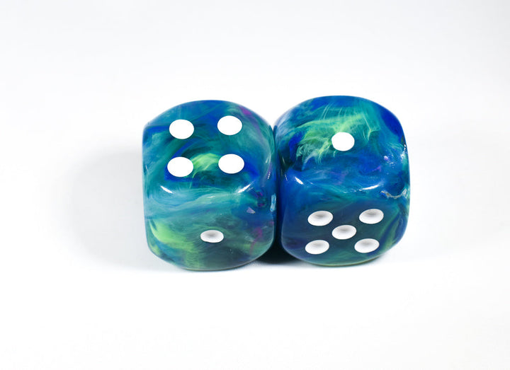 Festive 30mm Waterlily w/White Large Pipped Dice (sold per piece)