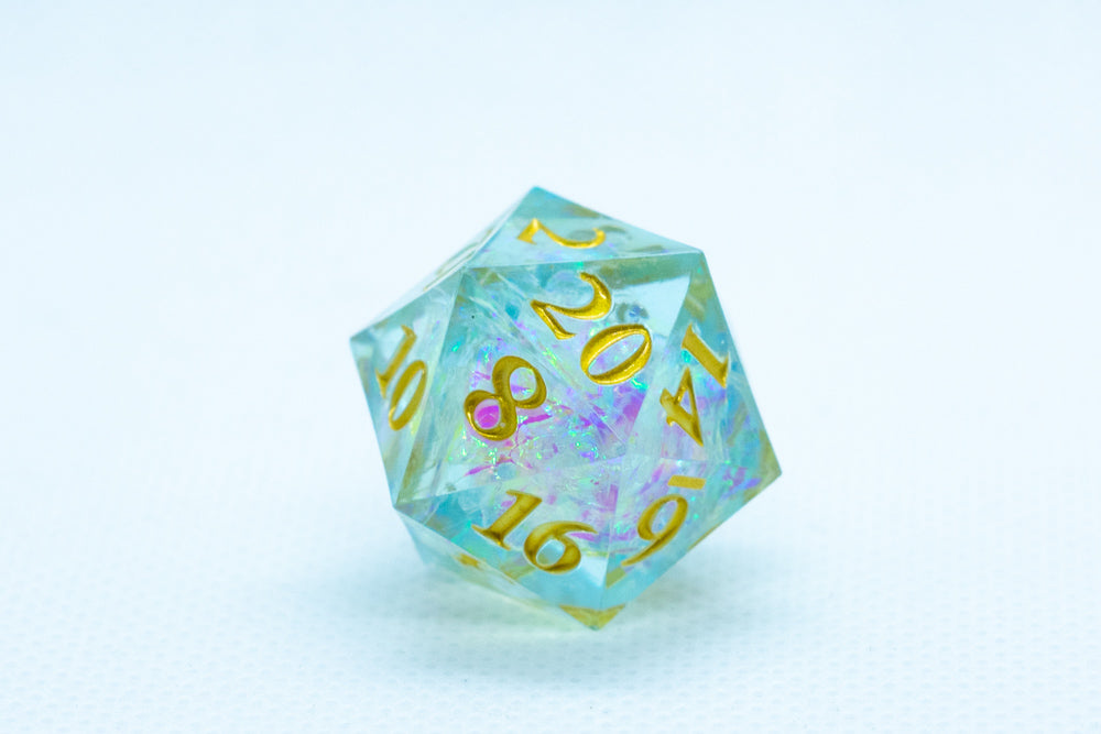 Seafoam Sharp Edge Resin d6/d20 -Dice (Seafoam w/Gold Numbers) [subtle imperfection]