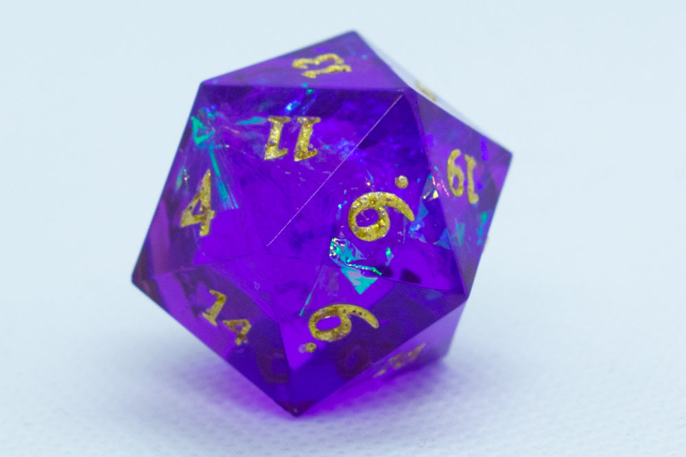 Pinnacle of Purple Sharp Edge Resin d6 / d20-Dice (Purple w/ Gold Numbers)