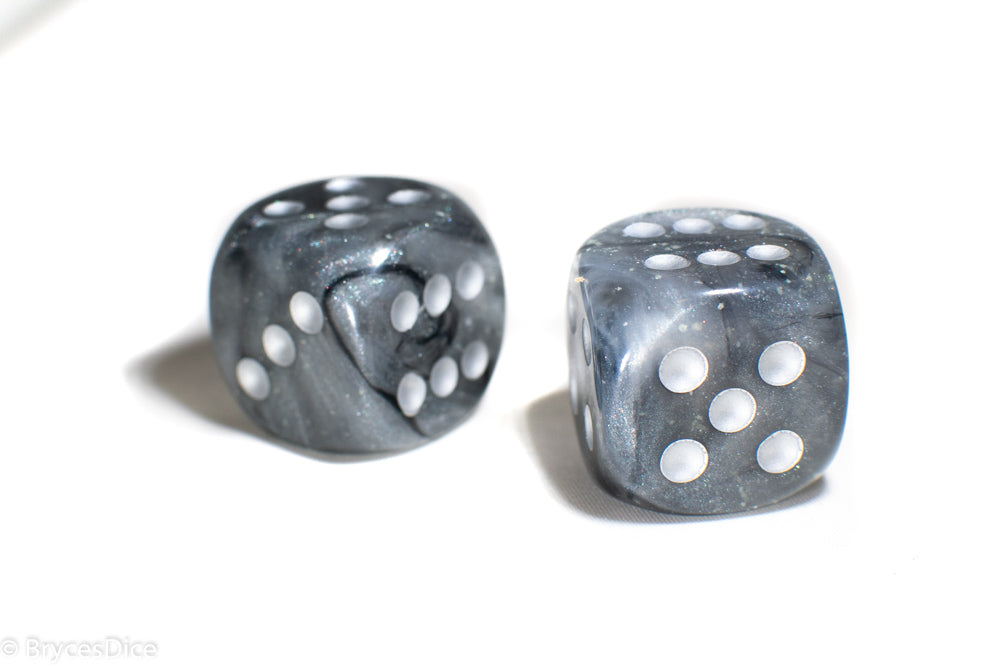 Borealis Light Smoke/silver 7-Dice / 16mm / 12mm / 30mm Luminary