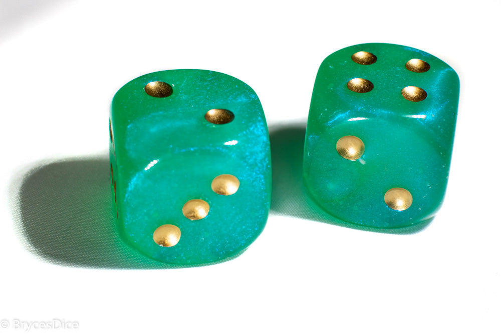 Borealis Light Green /gold 7-Dice / 16mm / 12mm Luminary