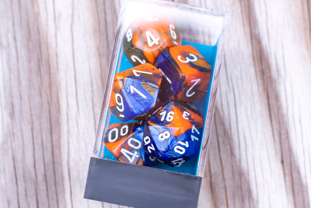 Gemini Polyhedral Blue-Orange wWhite 7-Dice Set OOP