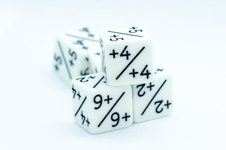 White D6 MTG +1/+1 Counter Dice  - Magic: The Gathering DnD d6 Stats (Sold Per Die)