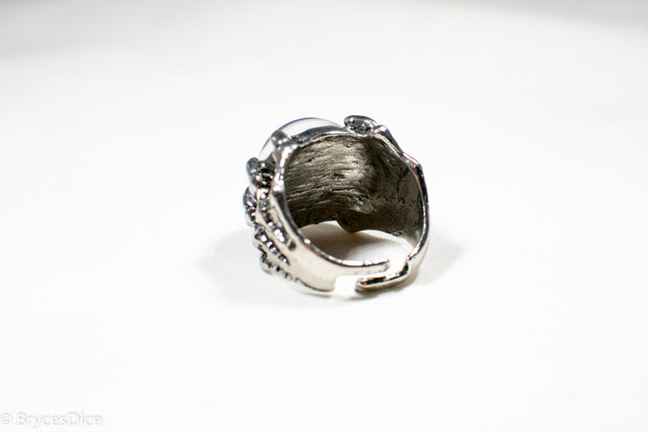 Dragon Eye Ring Silver Metal for Cosplay Game Night Dungeons and Dragons  (purple/blue/red/yellow)