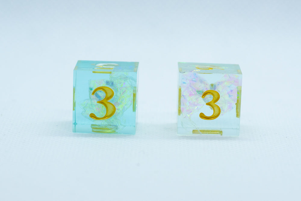 Sea-Foam Sharp Edge Resin 7-Dice Dice (Soft Blue w/ Gold Numbers)