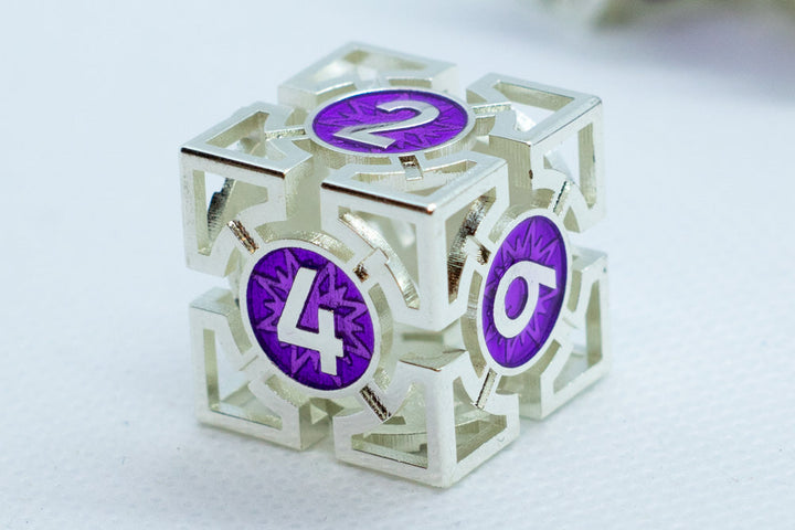Single d6/d20 Guardian Silver w/Purple Deadly Arrow Dice