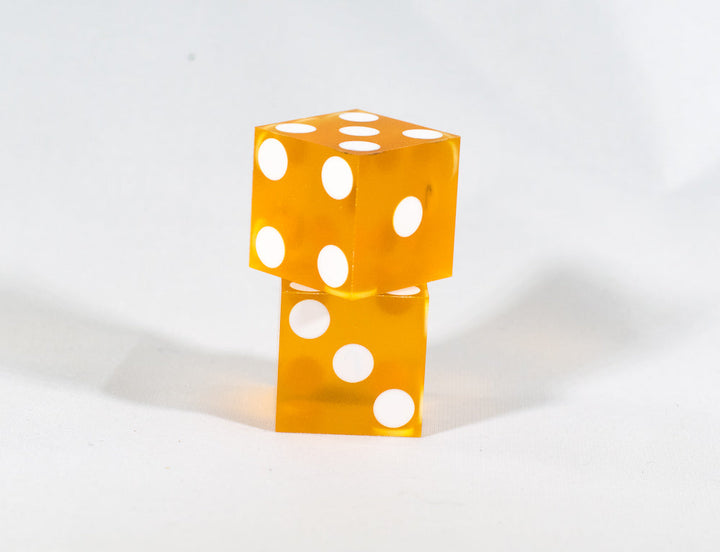 Orange Saffron Casino Dice d6 19mm Razor Edge No Serial Numbers or Names Clean