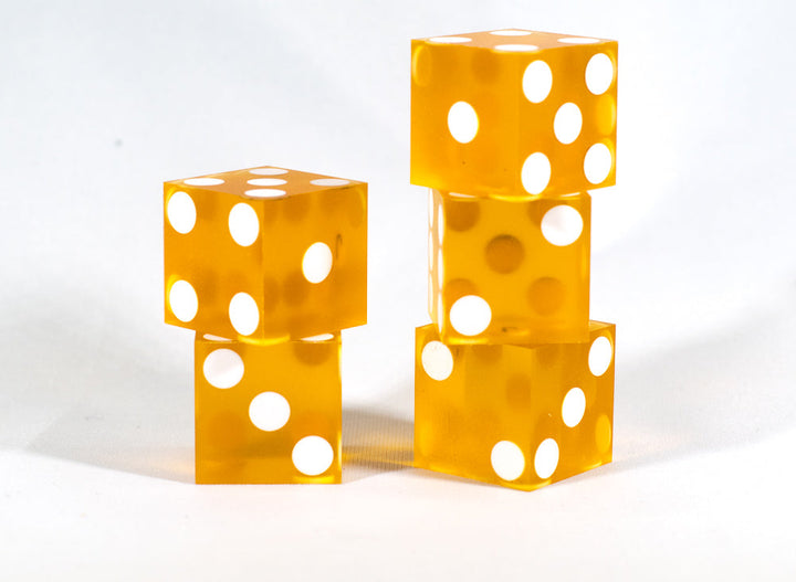 Orange Saffron Casino Dice d6 19mm Razor Edge No Serial Numbers or Names Clean