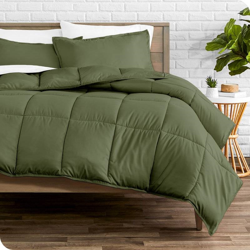 Full/Double Size Super Soft Down Alternative Comforter Set in Olive Green