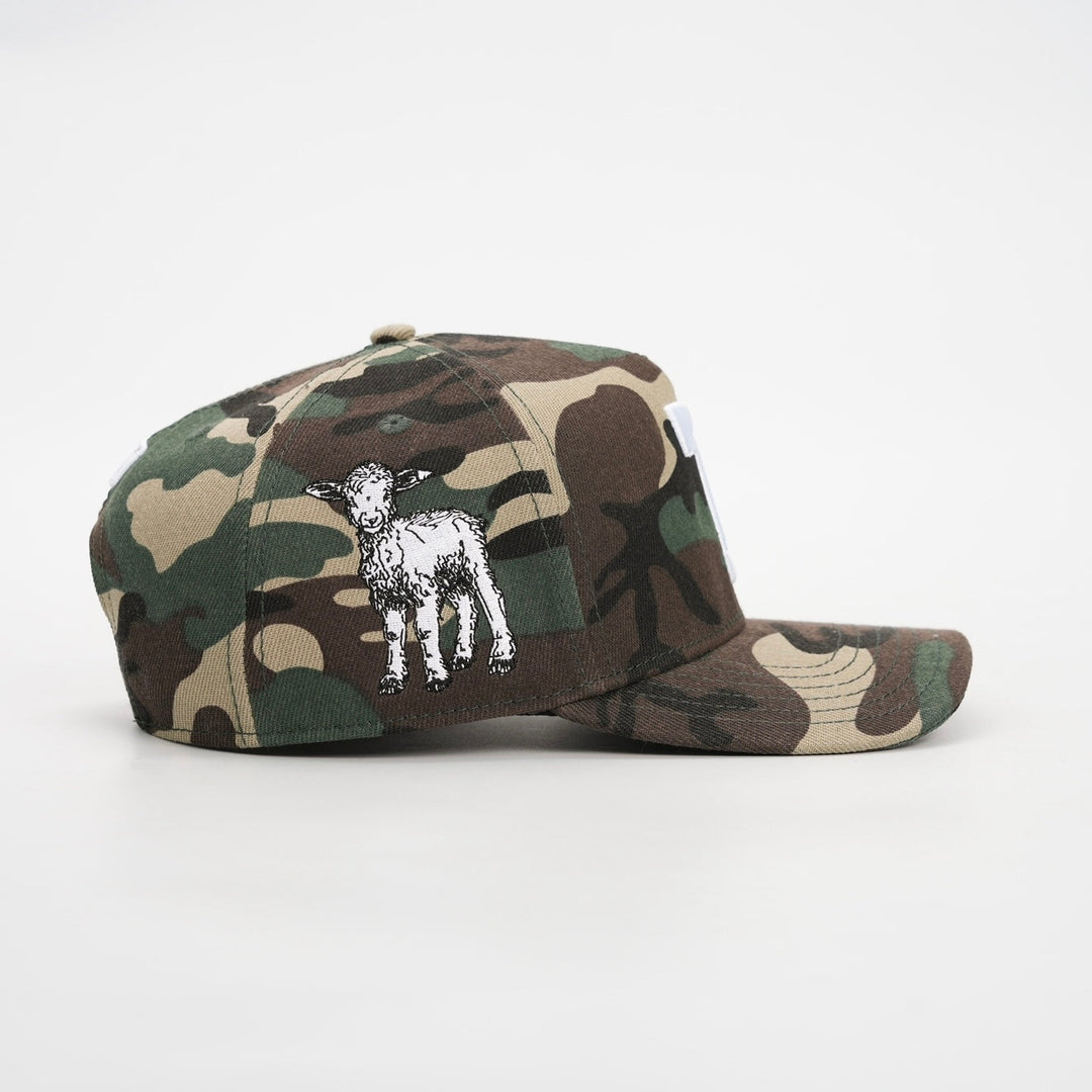 ‘7’ Premium Nylon Blend SnapBack - Camo/White