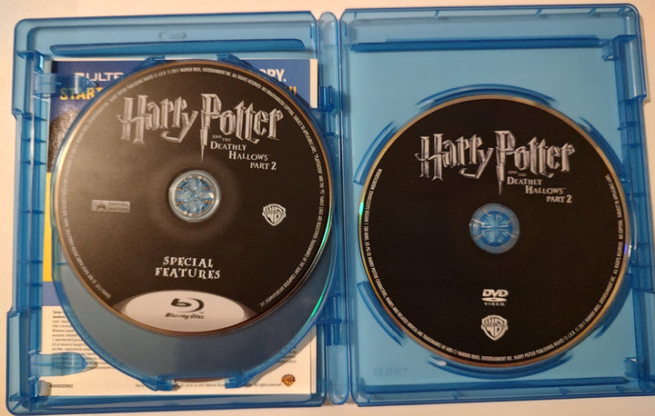 Harry Potter & Deathly Hallows Part 2 (Blu-ray, 2011) Inside View