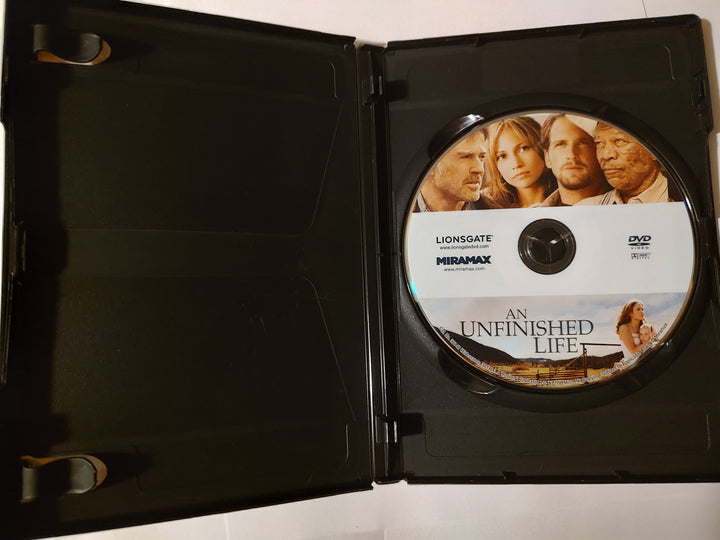 An Unfinished Life DVD Inside