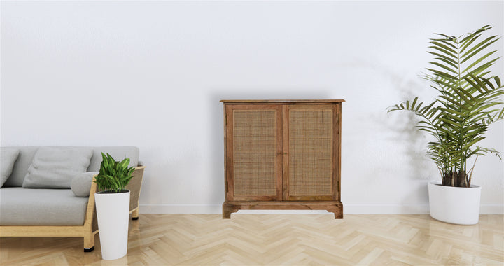 Close-knit Lounge Cabinet Photo 10