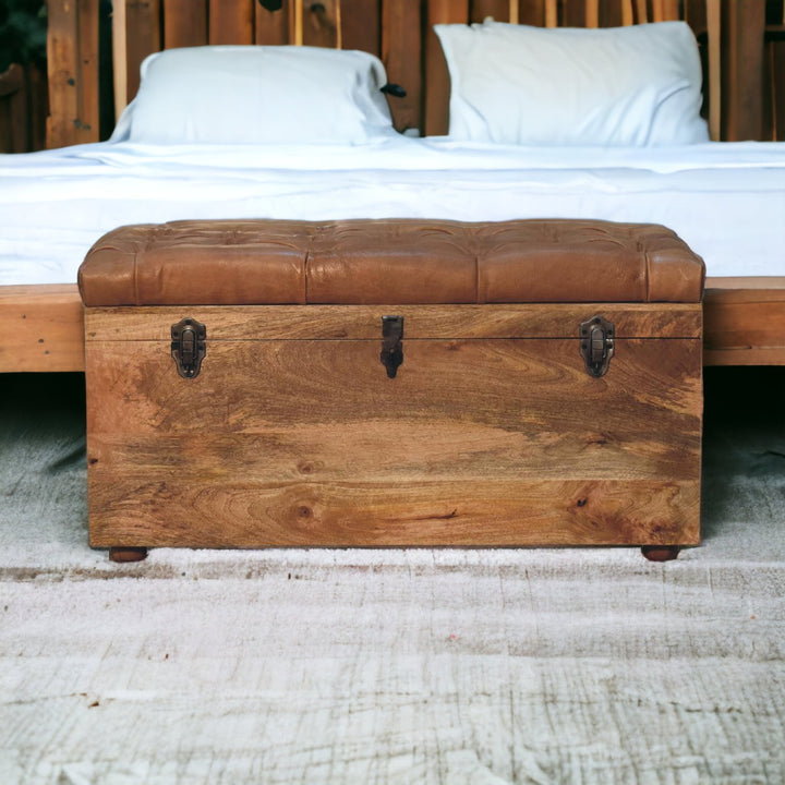 Buffalo Hide Oak-ish Storage Trunk Photo 11