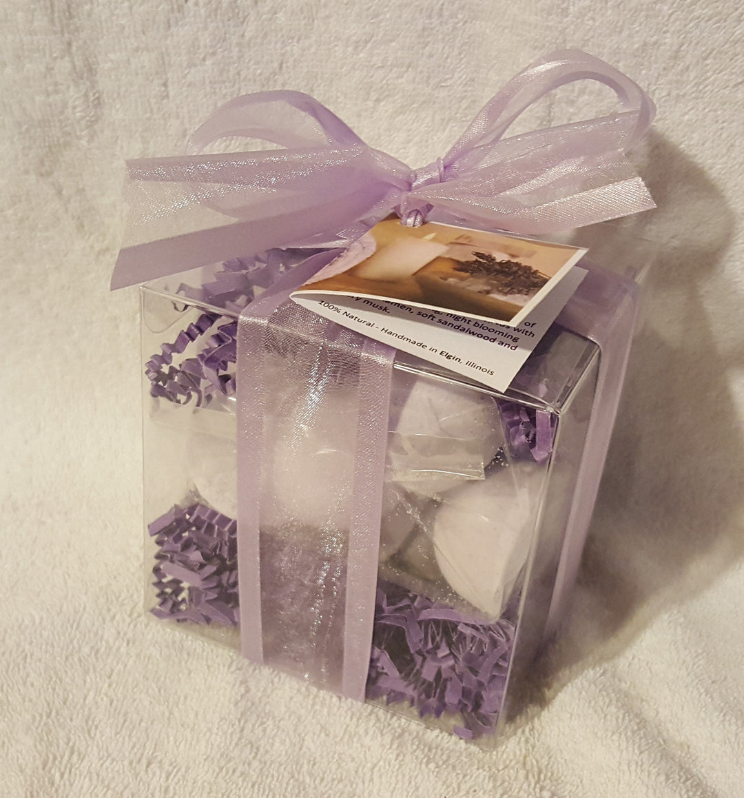 Lavender Chamomile 14-Pack Bath Bomb Gift Set