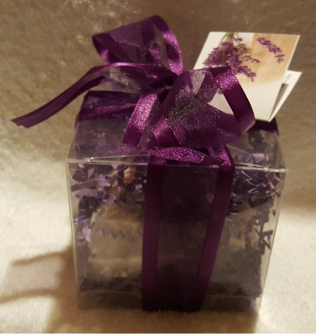 Lavender Vanilla 14-Pack Bath Bomb Gift Set