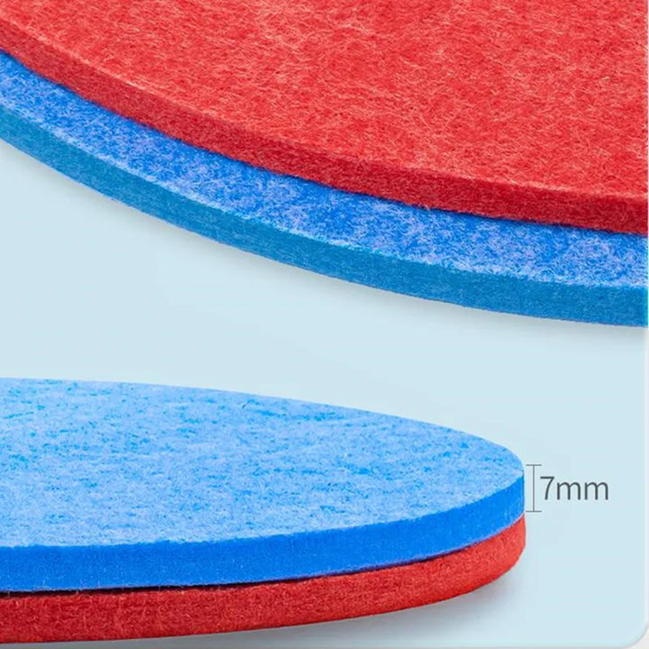 Close-up of red and blue foam pads with a thickness measurement of 7mm on a light gray background.