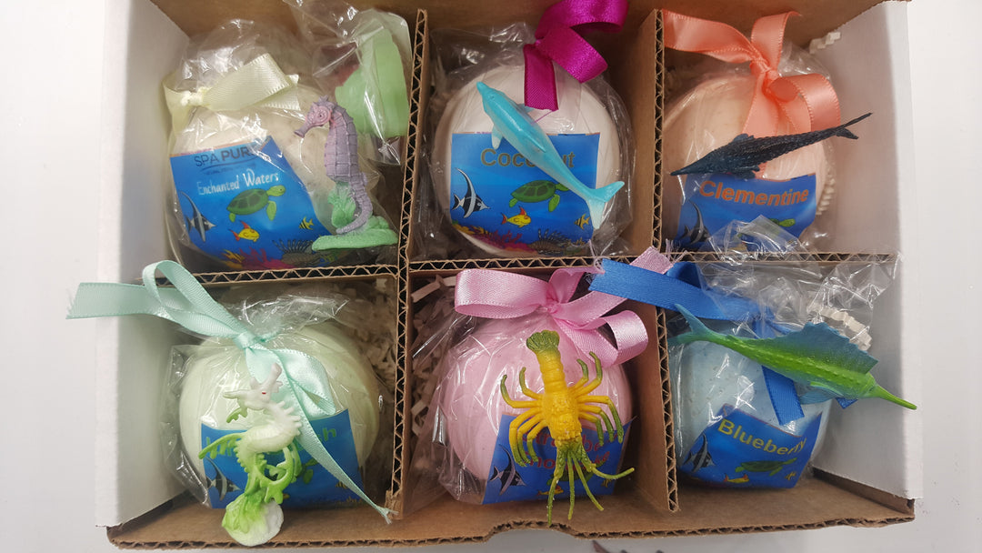 Gift Set with Sea Creatures - Bath Bombs with Toys Inside - 6 Large 5 oz.