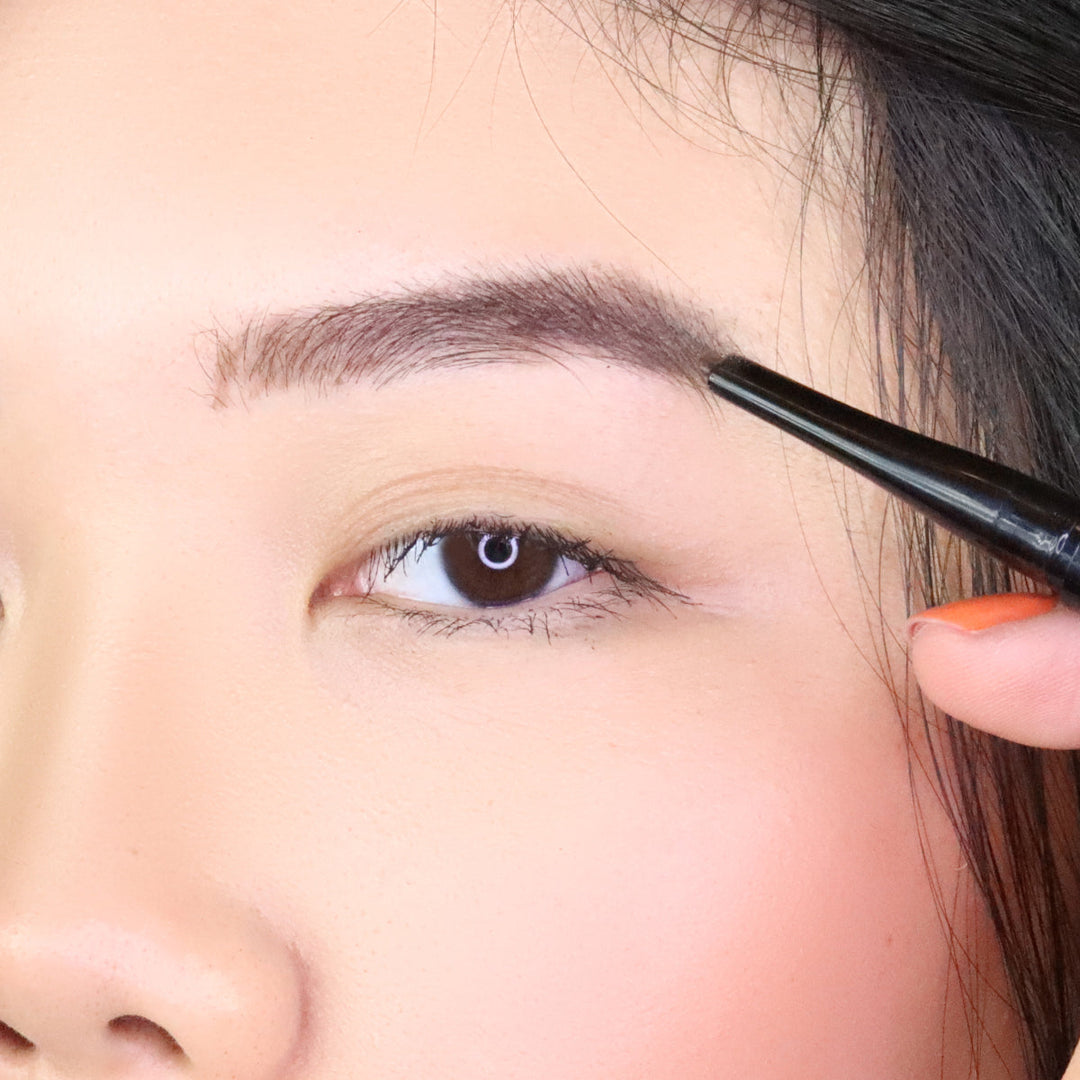 3-in-1 Eyebrow "Multi-Tasker"