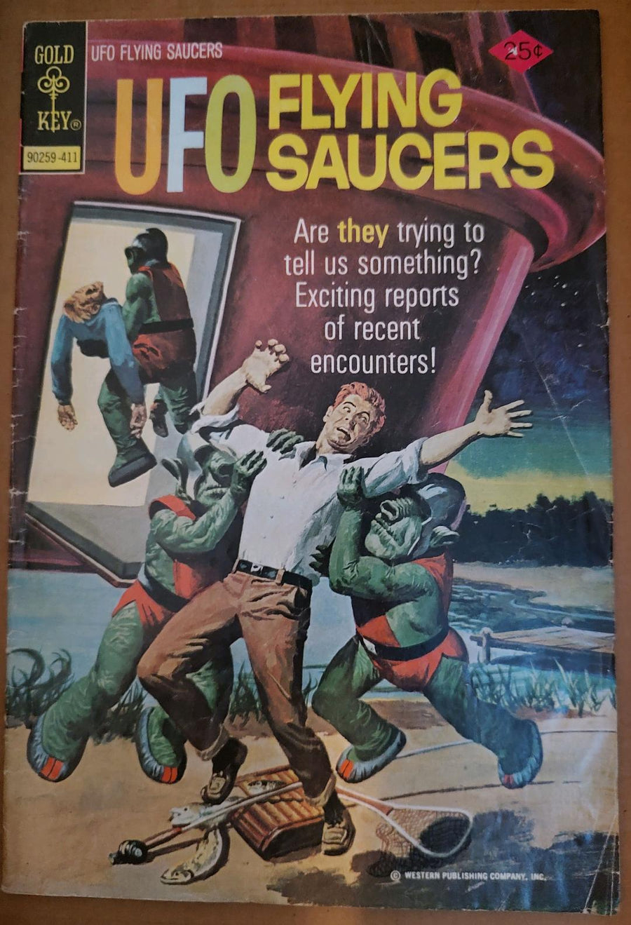 UFO Flying Saucers Comic Book