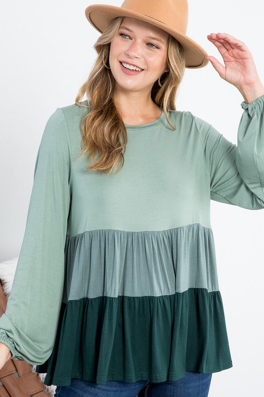 Plus Color Block Tiered Swing Top