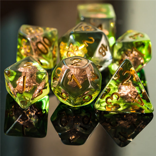 Druid (Wolf Head) Green/gold Dice w/ Golden Wolf Head 7-Dice Set Rpg