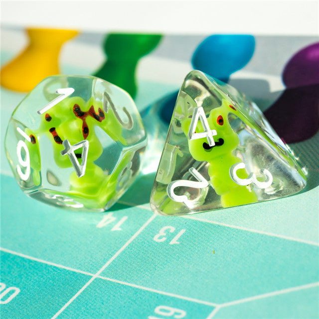 Frog Dice Clear Dice w/ Green Frogs 7-Dice Set Rpg