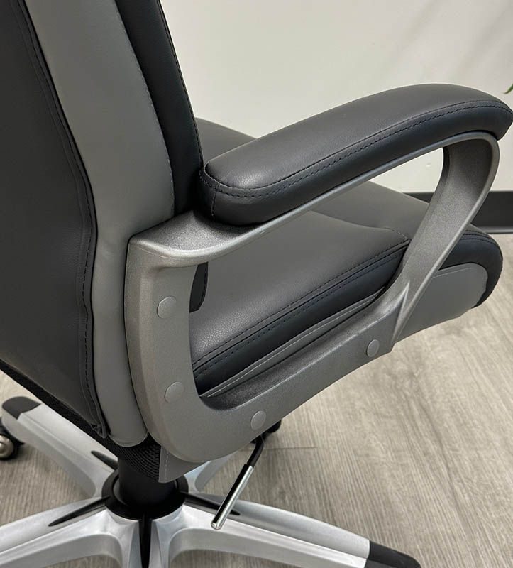 Black Leather Office Chair w/ Charcoal Accents Closeup