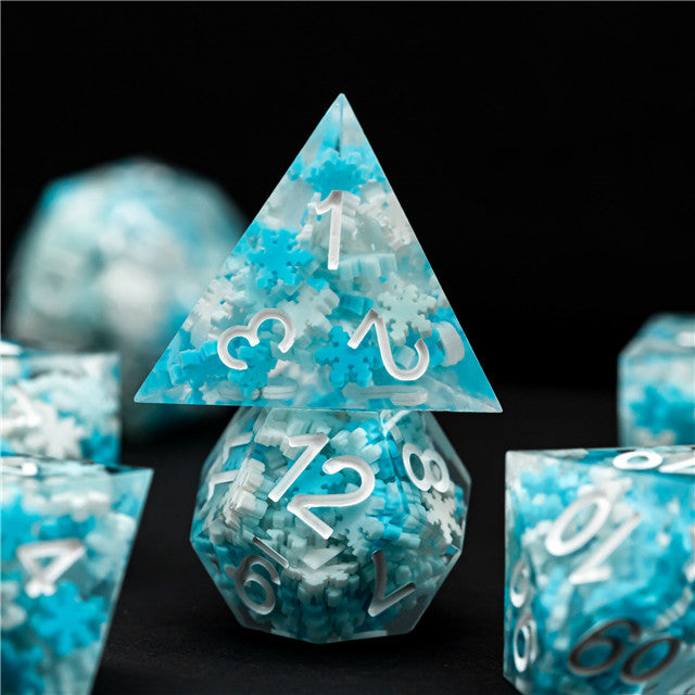 Snowflake Sharp Edge DND Dice Set | White & Blue w/White Numbers