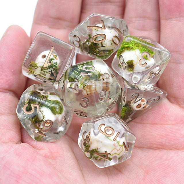Skull Dice w/ Moss Halloween Resin 7-Dice