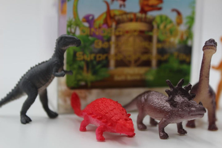 Dinosaur Bath Bomb with Toys Inside XXL 8-9 oz.