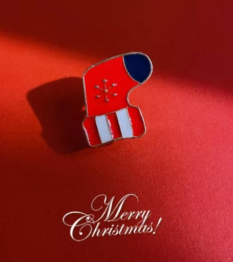 6-Pack Christmas Lapel Pin Set | Santa, Christmas Tree, Stocking, Deer, Snowflake, Festive Cane