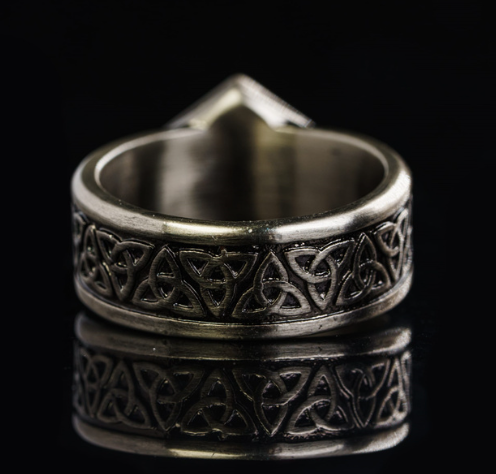 Dice Ring Silver Metal Triquetra | DND Convention Cosplay