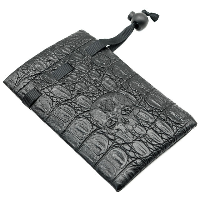 Leather Dice Bag with Skull sporting d20 Tattoo