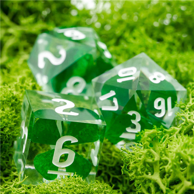 Real Four Leaf Clover 7-Dice Set Sharp Resin RPG DND