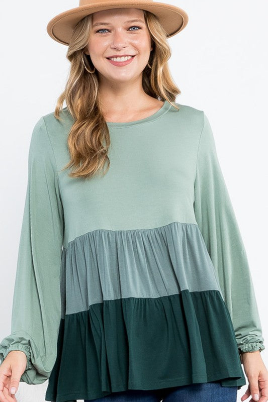 Plus Color Block Tiered Swing Top